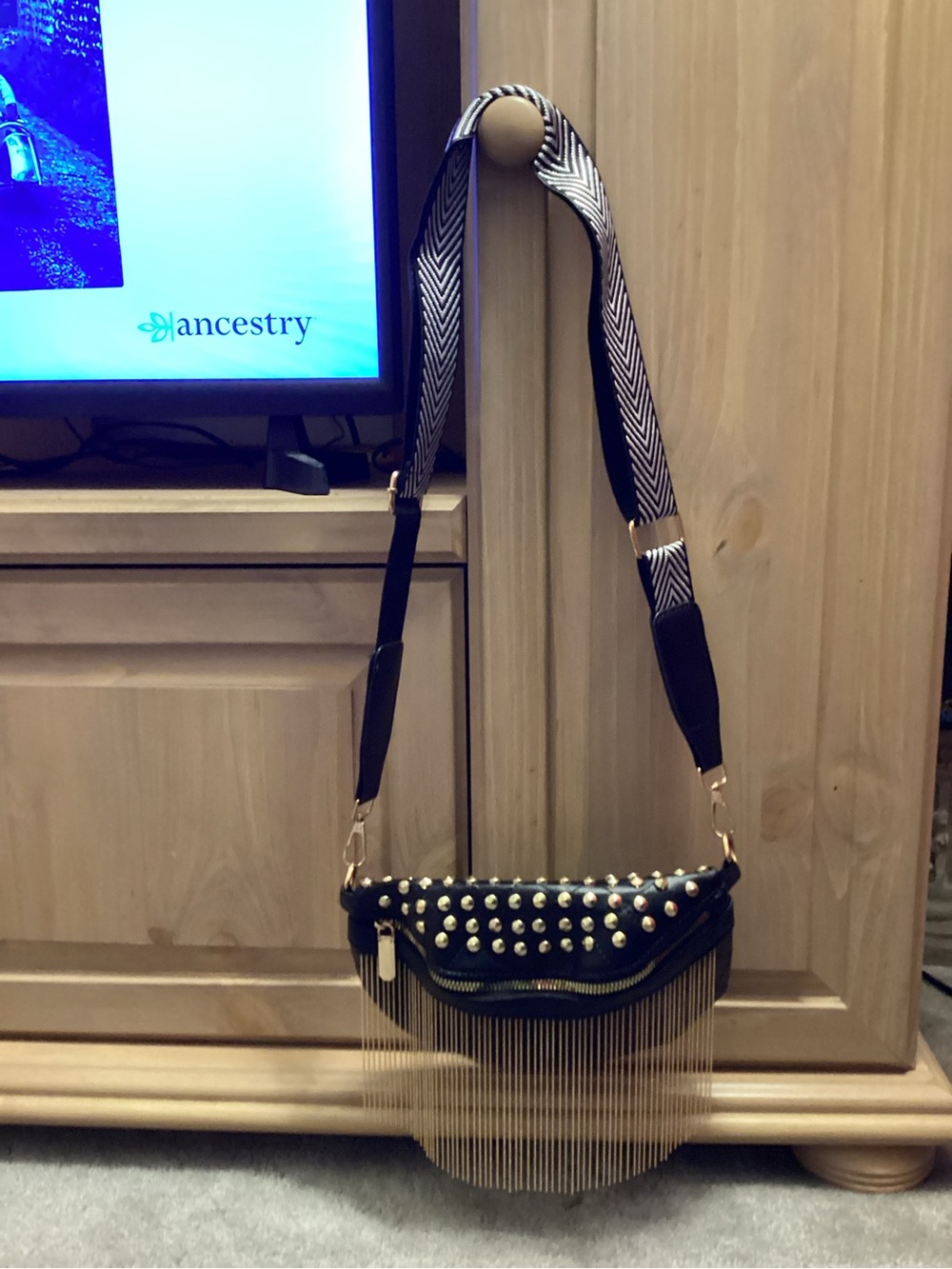 Belt Bag - Picture 3 of 3